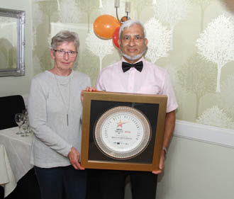 Bridgnorth Resident and Dave Miah at Himalaya Tandoori Bridgnorth 